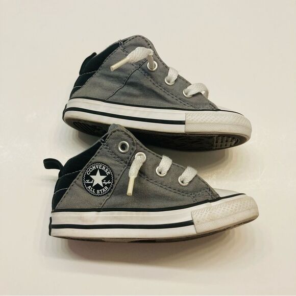 Converse Chuck Taylor All Star Axel Mid Top Slip On Sneaker Boys 6 Gray Black - Picture 1 of 8